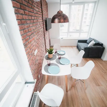 Apartment Kostjukowski Shevchenka 60 *