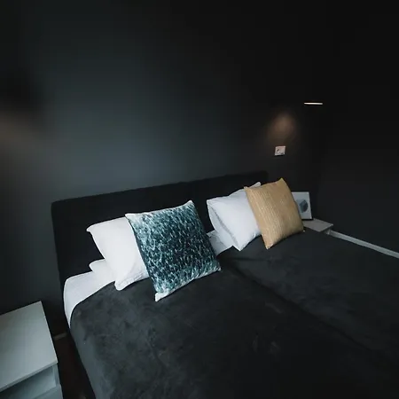 Kostjukowski Shevchenka 60