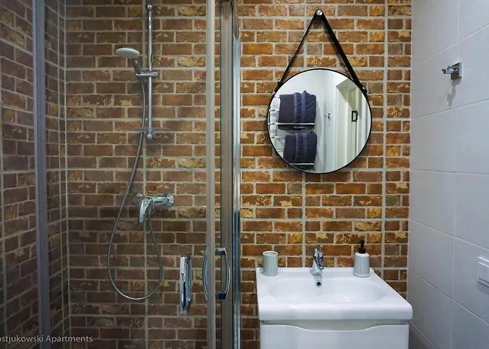 Kostjukowski Shevchenka 60 *