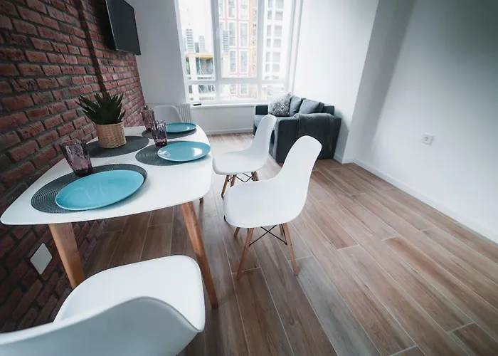 Kostjukowski Shevchenka 60 * Leópolis