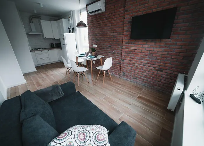 Kostjukowski Shevchenka 60 *