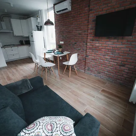 Kostjukowski Shevchenka 60 *